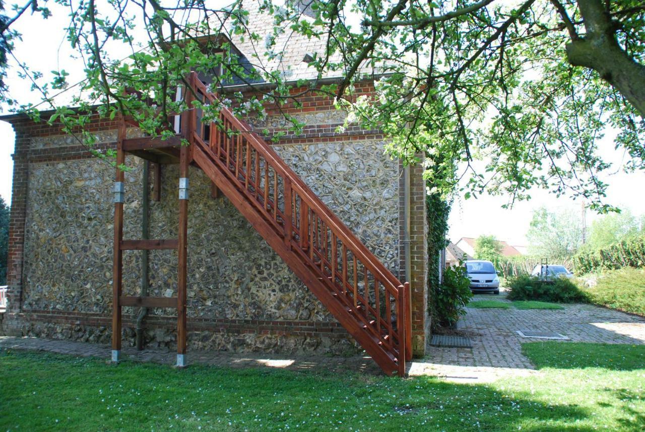 Studio Meuble Jacynthe Proche Le Havre - Etretat - Honfleur Saint-Romain-de-Colbosc ภายนอก รูปภาพ